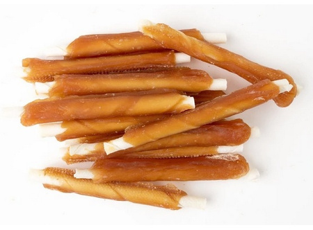 MAGNUM 250g CHICKEN ROLL ON RAWHIDE STICK /48